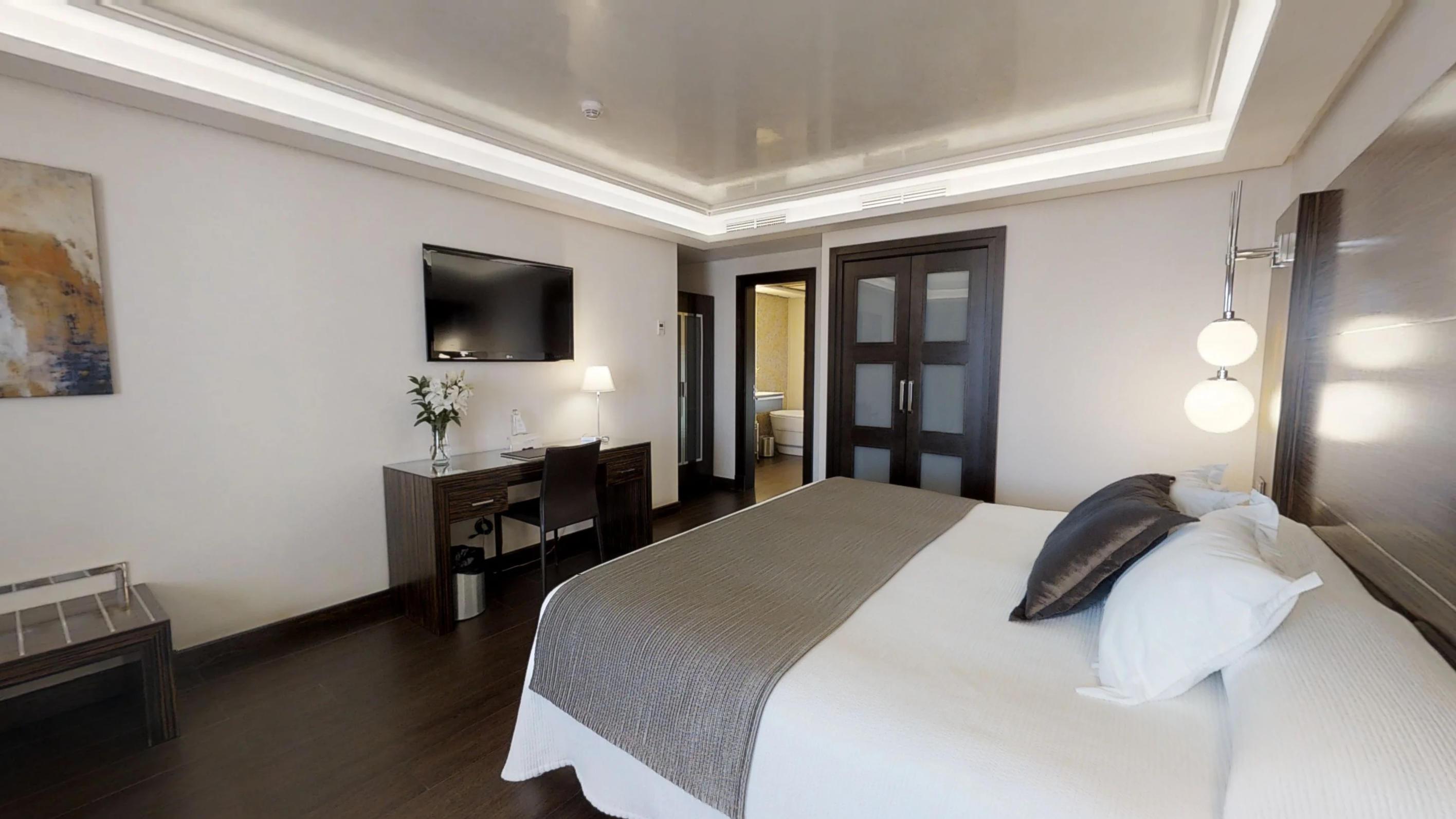 فندق بوتيك وسبا فينسي سيليسيون أليسا بينالماذينا المظهر الخارجي الصورة A room at the hotel