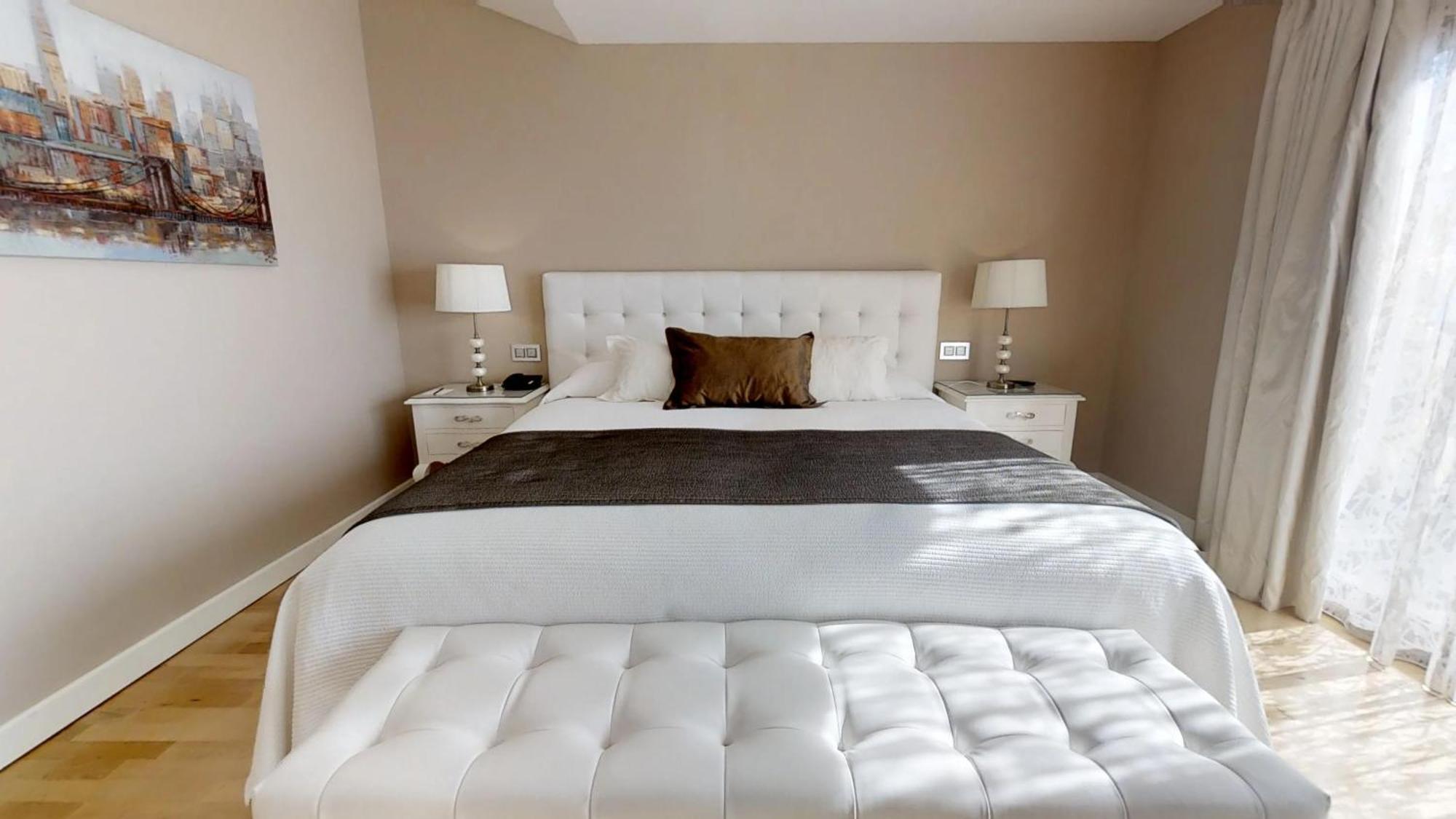فندق بوتيك وسبا فينسي سيليسيون أليسا بينالماذينا المظهر الخارجي الصورة A bedroom